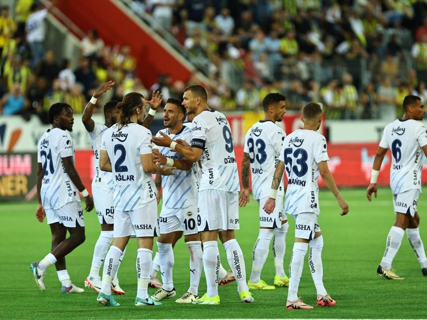 Mourinho denedi kimse çıt çıkarmadı, İsmail Kartal aynısını yapsa yerin dibine sokardı