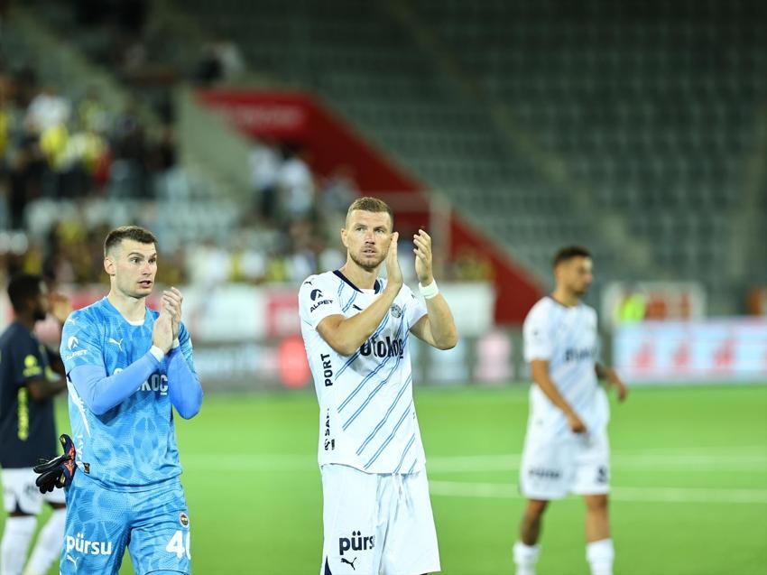 Dzeko hat-trick yaptı ama yedek kalacak! 20 milyonluk forvet Türk futbol tarihine geçecek