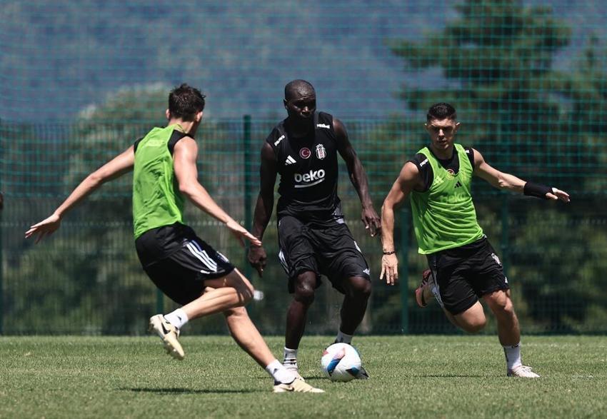 Beşiktaş'a Rafa Silva ve Paulista sonrası Barcelona'nın yıldızı geliyor