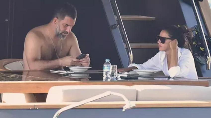 Arda Turan Bodrum'da lüks yatta böyle keyif yaptı