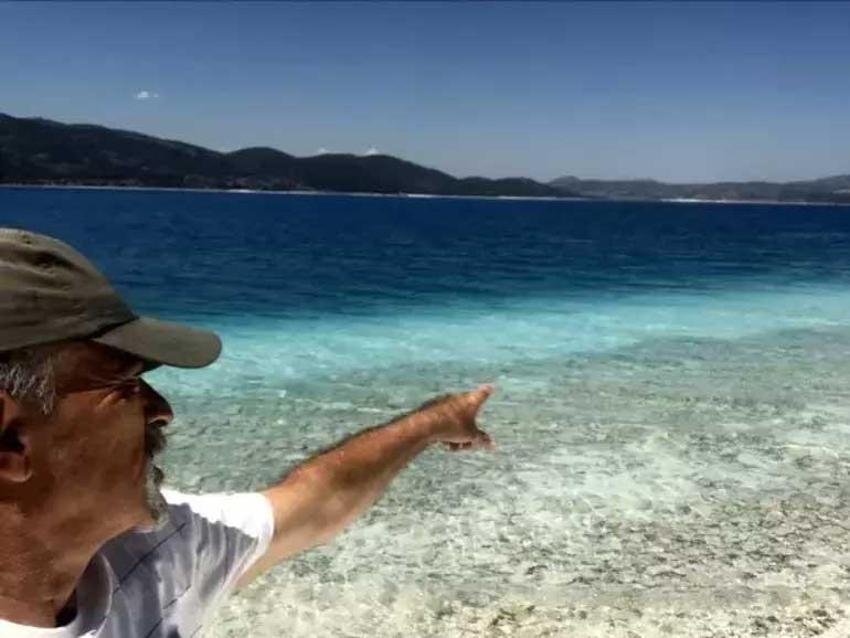 Salda gölü karardı! Bilim insanları nedenlerini açıkladı