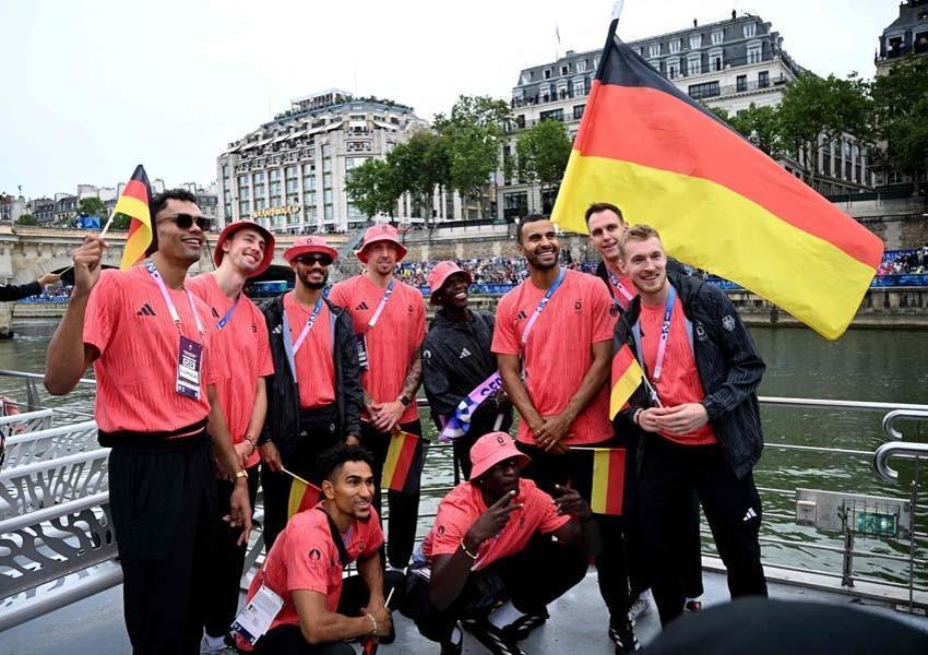 Paris 2024 açılışının ardından dünya ikiye bölündü: Rezalet mi, muhteşem mi?