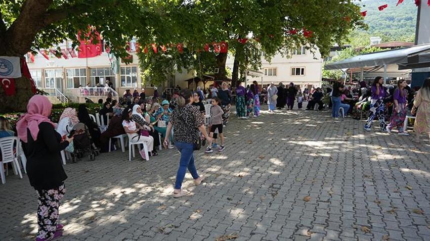 Bursa'daki köyde kadınlar hakimiyet kurdu, erkeklerin köye girişi yasaklandı