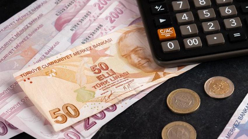 En düşük emekli maaşı resmen 12 bin 500 liraya çıkarıldı! Aradaki farkın yatacağı tarih belli oldu