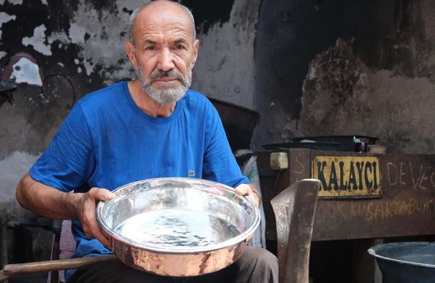  Adana'da 50 yıldır 4 kuşak aynı mesleği sürdürüyor! "Kaplara ver parayı, doktora verme" 