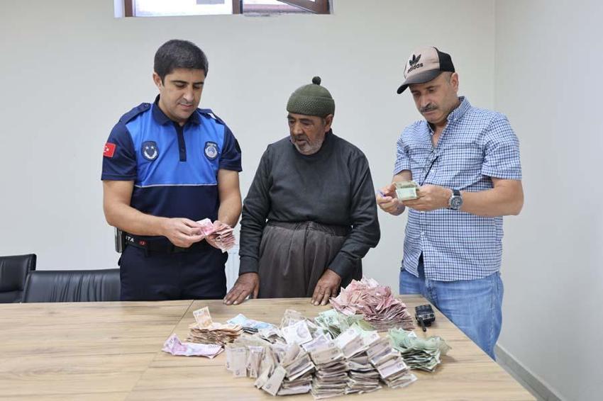 Elazığ'da dilencinin bir günlük kazancı şok etti! Yıla vurulduğunda servet yapıyor
