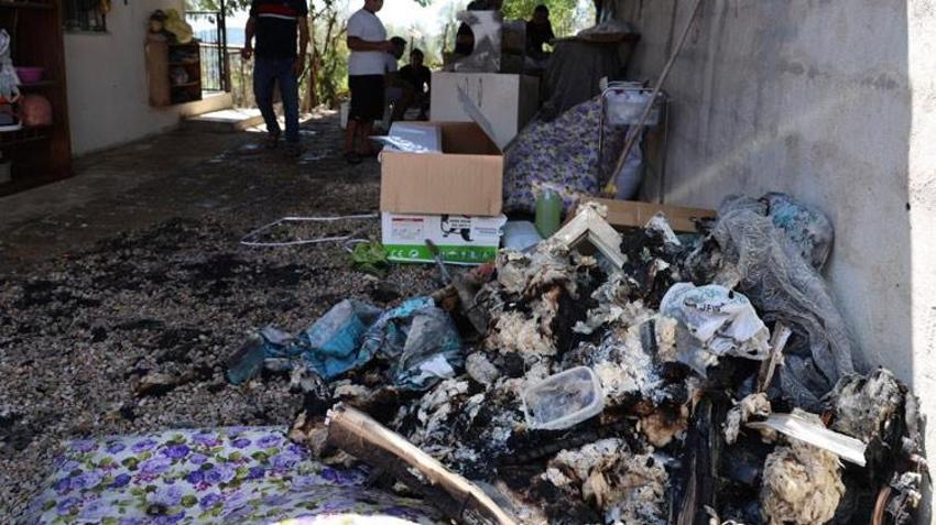 Adana'yı yangın vurdu! Evler, arsalar küle döndü! "45 hektarlık alan zarar gördü"