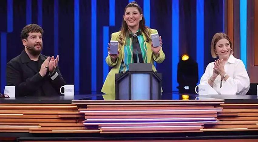 Password Hazal Kaya’yı konuk ediyor! Kahkahanın dozu artıyor