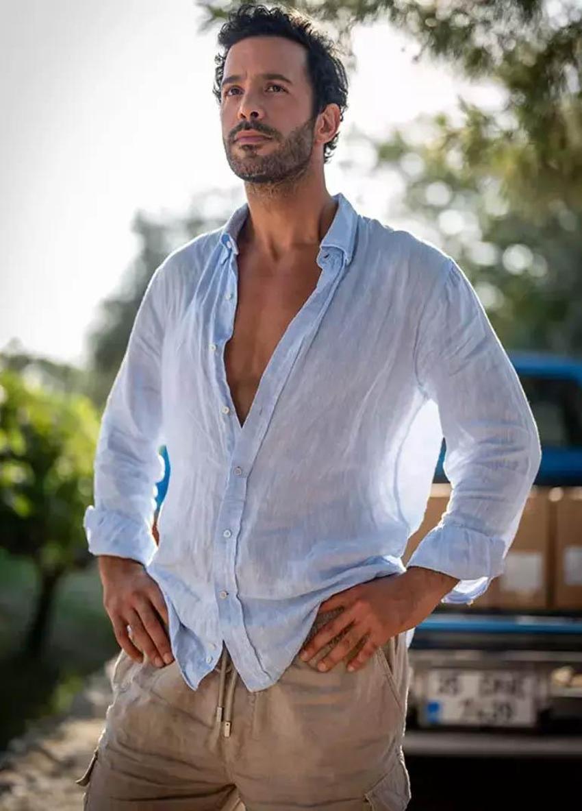 Hande Erçel ve Barış Arduç yeni filmlerini anlattı! 'Rüzgara Bırak' hoş duygular uyandıracak’