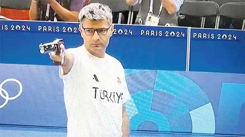 Dünya Yusuf Dikeç'in bu pozunu konuşuyor: 'Artistlikle alakası yok ben doğal atıcıyım, iç dünyamda fırtınalar kopuyordu'