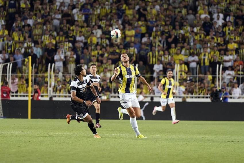 Fenerbahçe'de 2 ayrılık birden! Yaptığı hareket sonu oldu, Mourinho artık görmek istemiyor