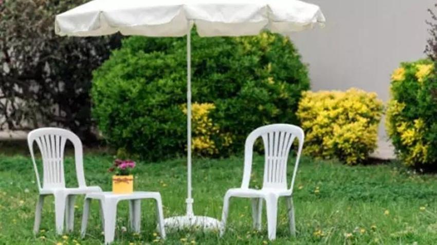 Evdeki sararan plastikleri ayna gibi yapıyor; Şişe şişe hazırlayın, bu tüyo işinize yarayacak