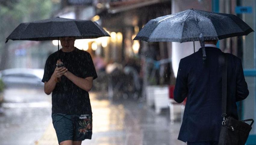 Son hava durumu raporu Meteoroloji tarafından açıklandı! Birçok il için gök gürültüsü sağanak yağış ve kuvvetli rüzgar uyarısı yapıldı