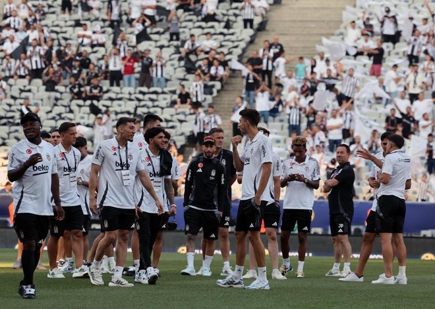 Beşiktaş Süper Kupa'da Galatasaray'a gol yağdırdı: 5-0