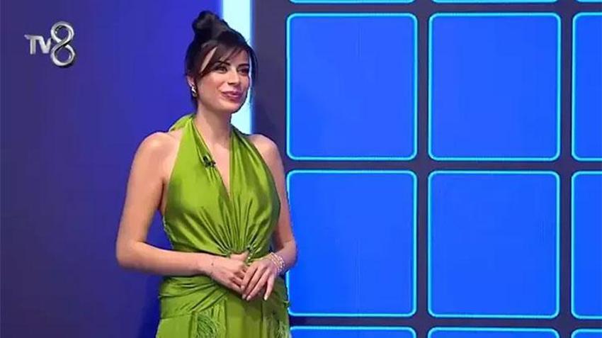Duygu Çakmak'ın iskelede zor anları! Bikinisinin azizliğine uğradı