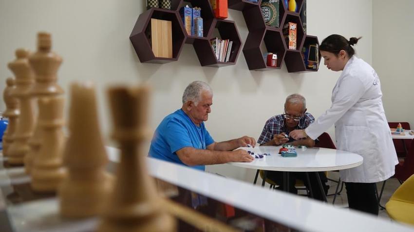 Gaziantep'te alzheimer hastaları 'Moral Evi' sayesinde hastalığın ilerlemesini durduruyor
