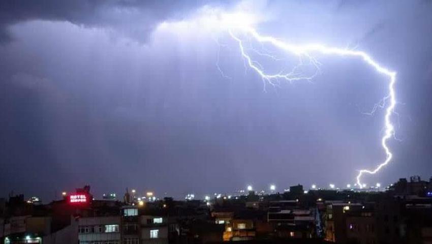 Aşırı sıcaklar bunaltacak sağanak yağışlar serinletecek! Meteoroloji son hava raporunu açıkladı