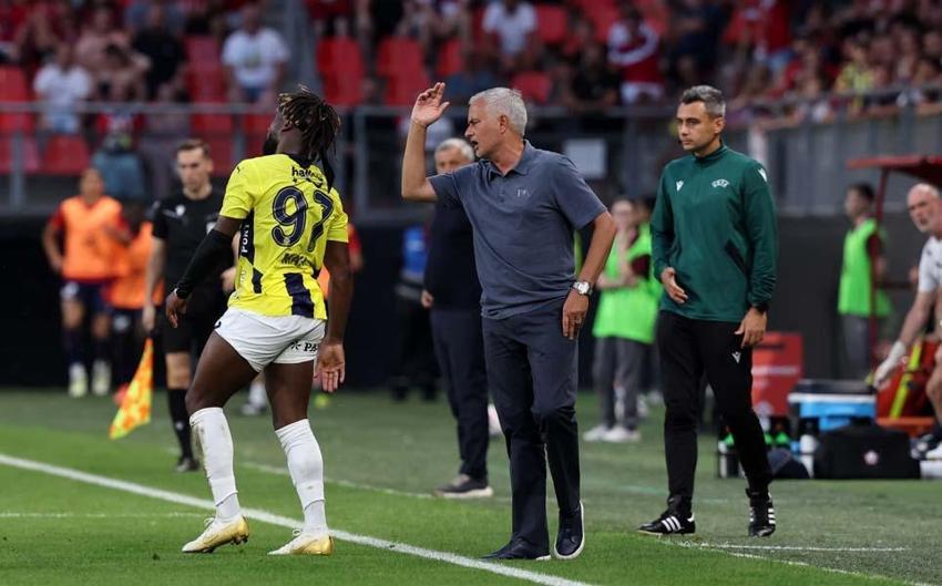 Lille-Fenerbahçe maçı sonrası ilginç benzetme: Sığırcık sürüsü!