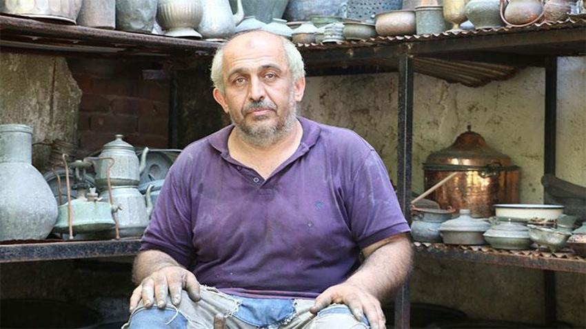 Kemeraltı'ndan tek başına Amerika, Tayland, Kamboçya dahil birçok ülkeye üretim yapıyor! 'Hiç kendi mesleğimi yapmadım'