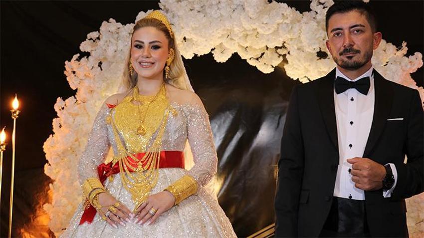 Van'da aşiret düğünü: Geline kilolarca altın, damada 3 milyon TL takıldı