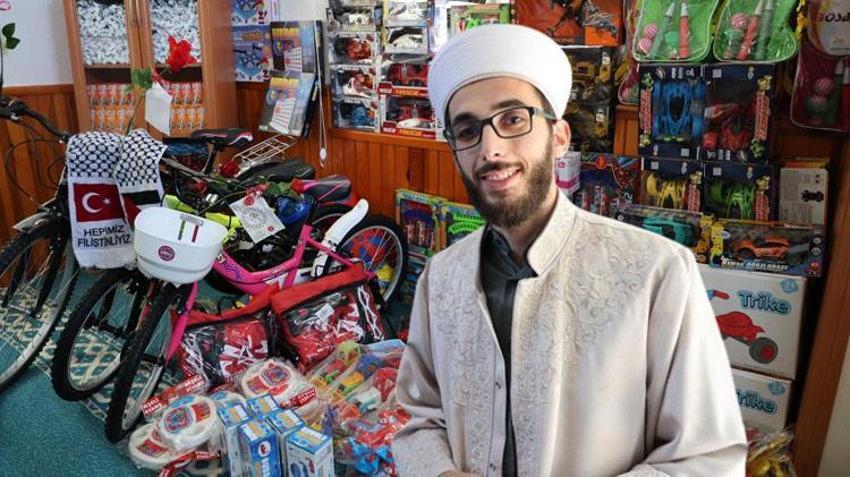 Adana'da imam sayesinde çocuklar Kur'an kursuna koşa koşa geliyor