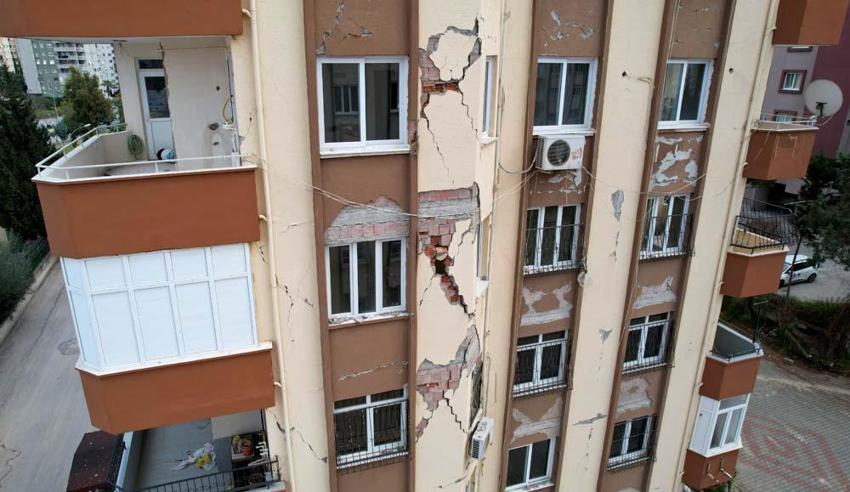 Deprem kahini Hoogerbeets korkuttu! Adana, Kayseri, Osmaniye, Hatay, Kilis'i özellikle uyardı!