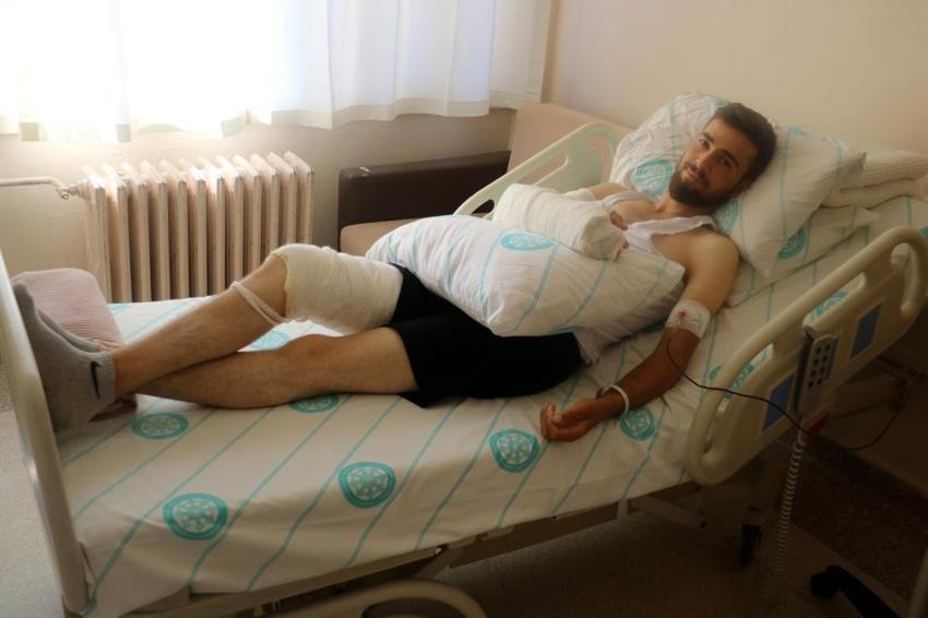 Su içmek istedi dünyanın en zehirli yılanının saldırısına uğradı!