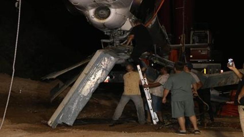 Adana'da göletten çıkarılan helikopter incelenmek için Rusya'ya gönderilecek