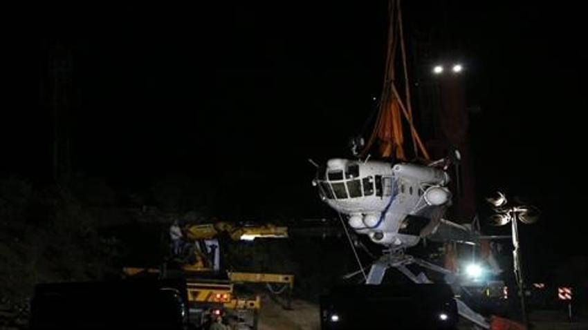 Adana'da göletten çıkarılan helikopter incelenmek için Rusya'ya gönderilecek