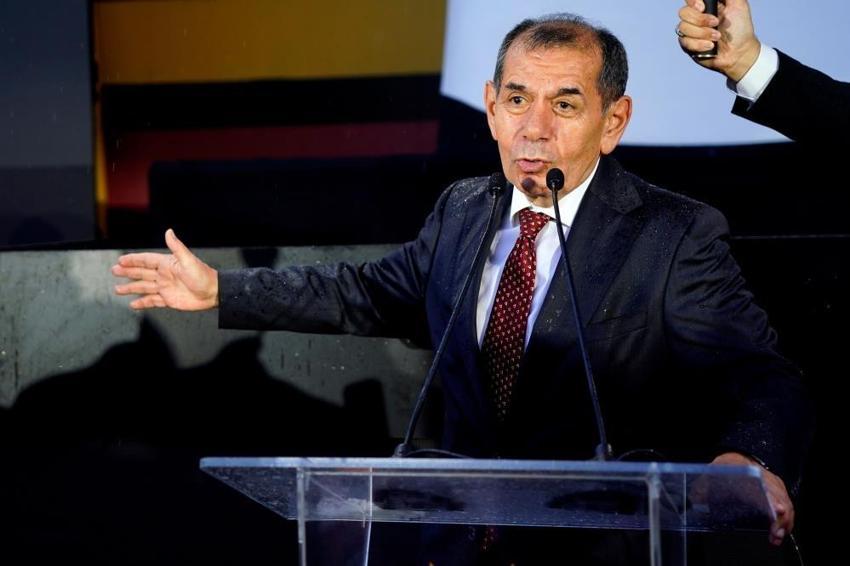 Dursun Özbek fena saydırdı: Ahlaksızlar, masanın altından çıkın