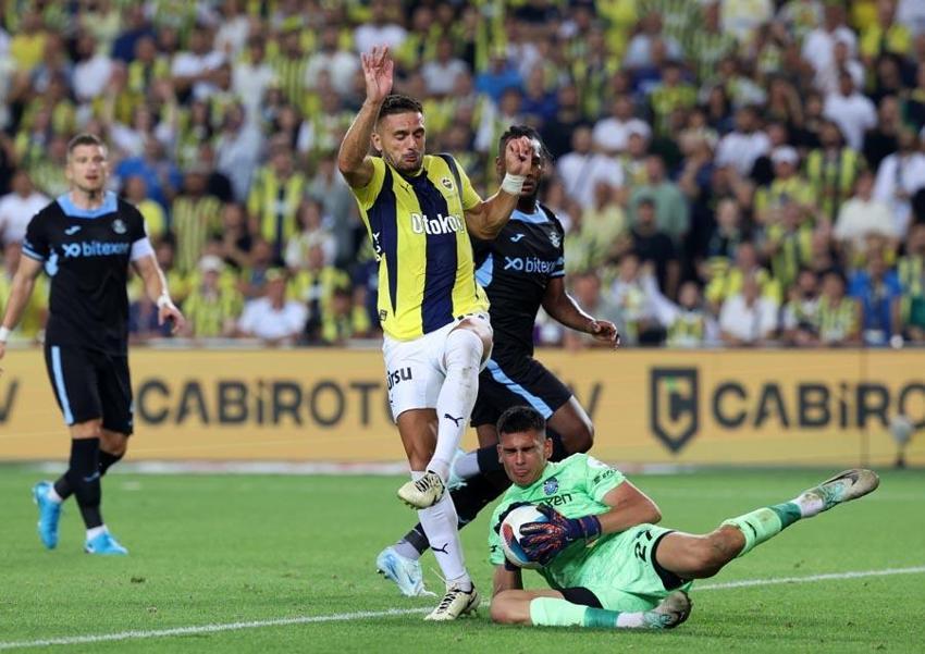 Fenerbahçe Adana Demirspor karşısında 3 puanı tek golle aldı