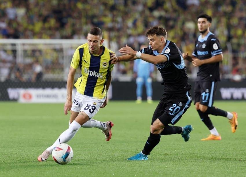 Fenerbahçe Adana Demirspor karşısında 3 puanı tek golle aldı