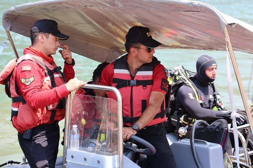 JÖAK SAK ve Adana SAK Timleri Adana'da ilke imza attı! “Sualtında yerli ve milli gözler”