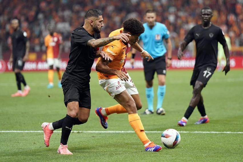 Galatasaray'a 2 kanat transferi birden! Zaha ve Köhn'e güle güle, Melo'nun kankası geliyor