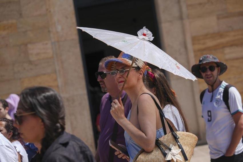 Meteorololji son hava durumu raporunu açıkladı! MGM birçok ili yaşanabilecek olumsuzluklara karşı uyardı: Kuvvetli geliyor