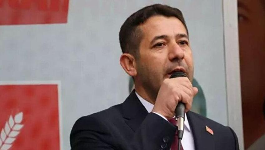 AK Parti’ye kimler katıldı? AK Parti’ye geçen milletvekilleri ve belediye başkanları listesi