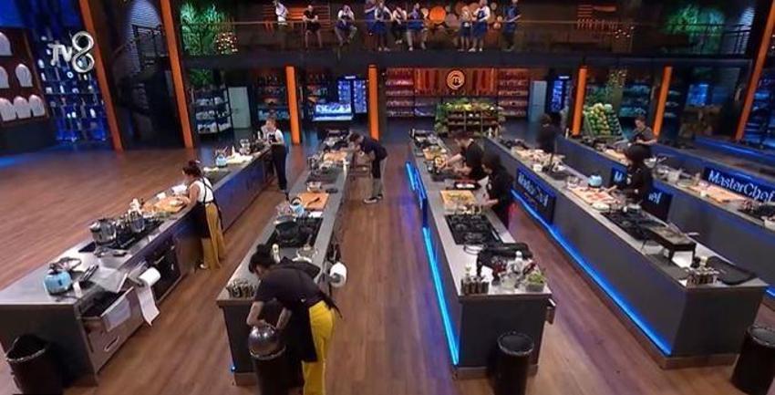 Masterchef eleme adayları belli oldu! Yarışmacı elini blendera kaptırdı