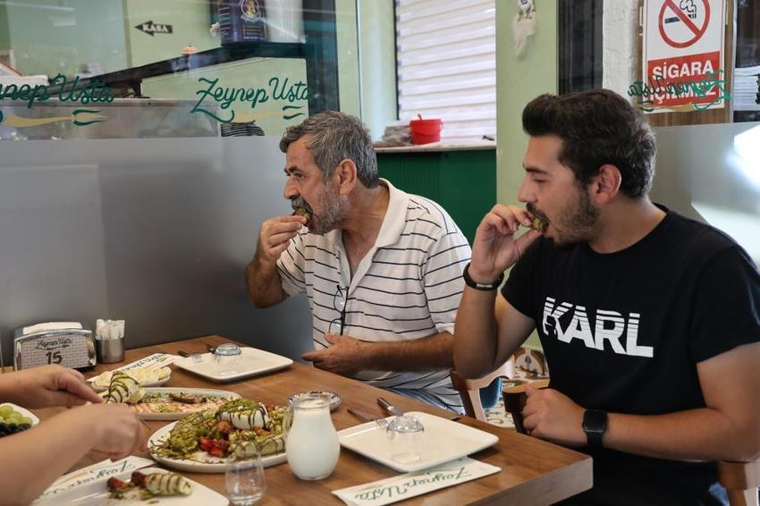 Yaz sıcakları geleneksel tatlıları dönüştürdü! Yerine daha ferahlatıcı meyveli tatlılar geldi