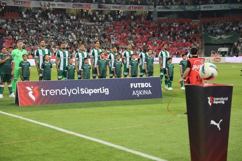 Konyaspor Galatasaray maçında gol düellosu! 3 puan Aslan'ın