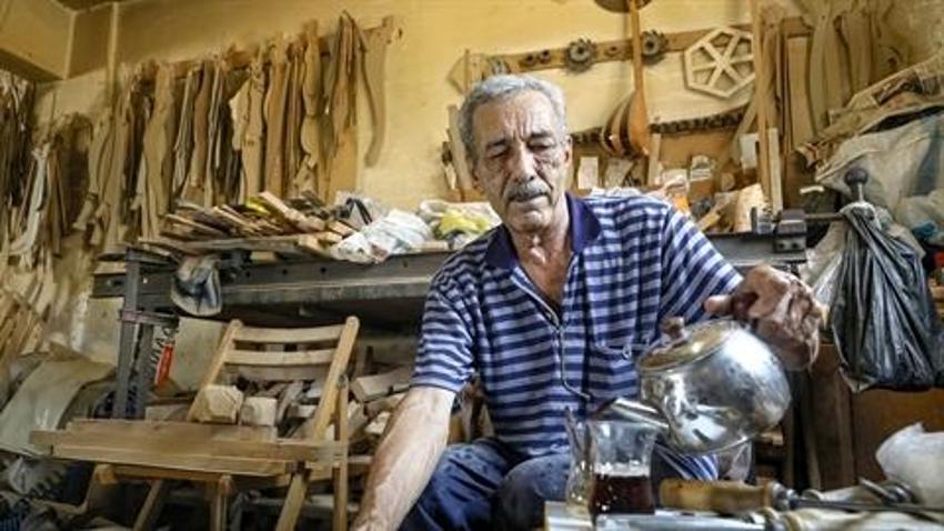 Atatürk'ün tabutunu yapan ustanın çırağıydı! 50 yılını verdiği mesleğe veda ediyor! Yetiştirecek kimse kalmadı