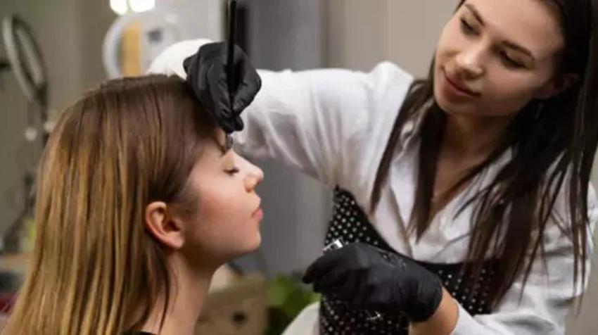 Seyrek ve boşluklu kaşları 5 kat gürleştiren tüyo; Farkı kimse anlamıyor