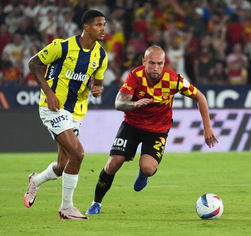 Göztepe Fenerbahçe maçında 2-0 öne geçen Kanarya galibiyeti koruyamadı