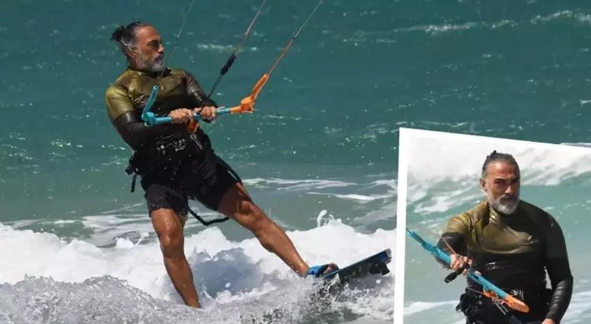 Selim Bayraktar'dan Çeşme'de kitesurf şov!