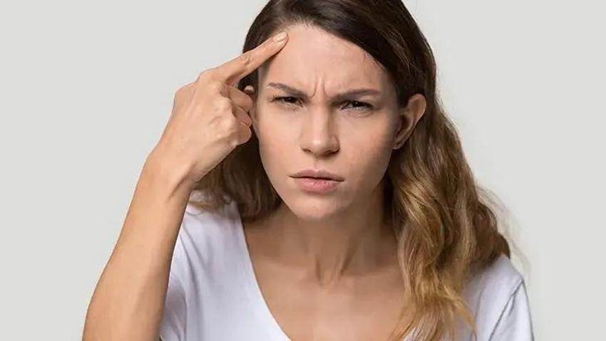 Akne ve sivilcenin kökünü kurutuyor! 4 malzemeyle sinir bozan aknelerden iz bile kalmıyor
