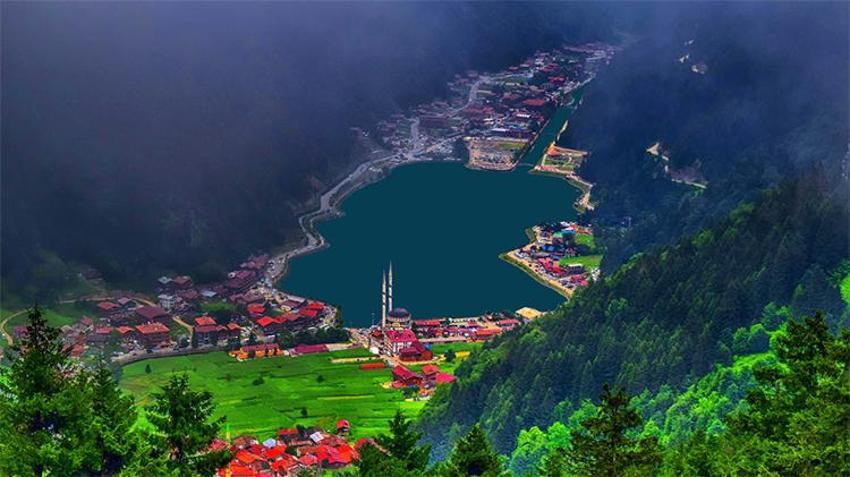 Tatil tercihleri değişti! Ege'ye gidemeyen Karadeniz'e koştu, 5 gece 7 bin TL