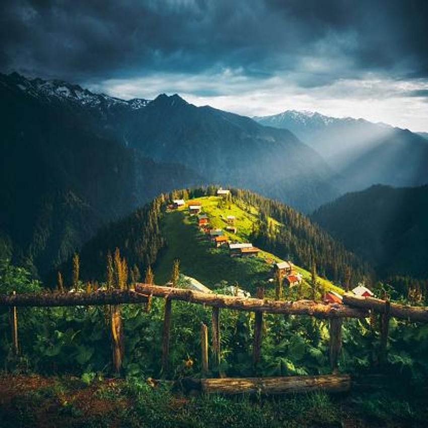Tatil tercihleri değişti! Ege'ye gidemeyen Karadeniz'e koştu, 5 gece 7 bin TL
