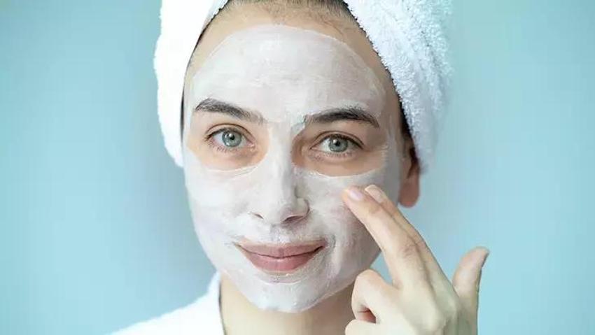 Tarihçiler onu "Şifalı kil" diye biliyordu! Güzelliğin şifresi bu çamurda: Artık her evde var! 10 dakikada değiştiriyor