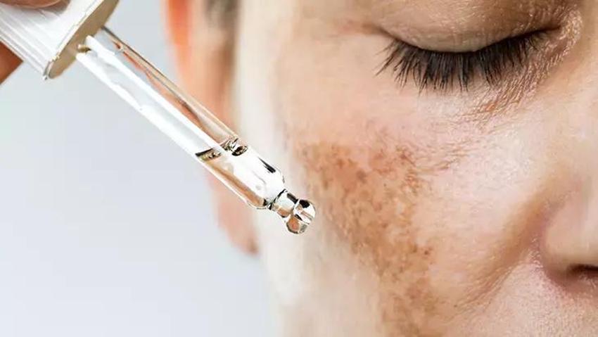 Tarihçiler onu "Şifalı kil" diye biliyordu! Güzelliğin şifresi bu çamurda: Artık her evde var! 10 dakikada değiştiriyor