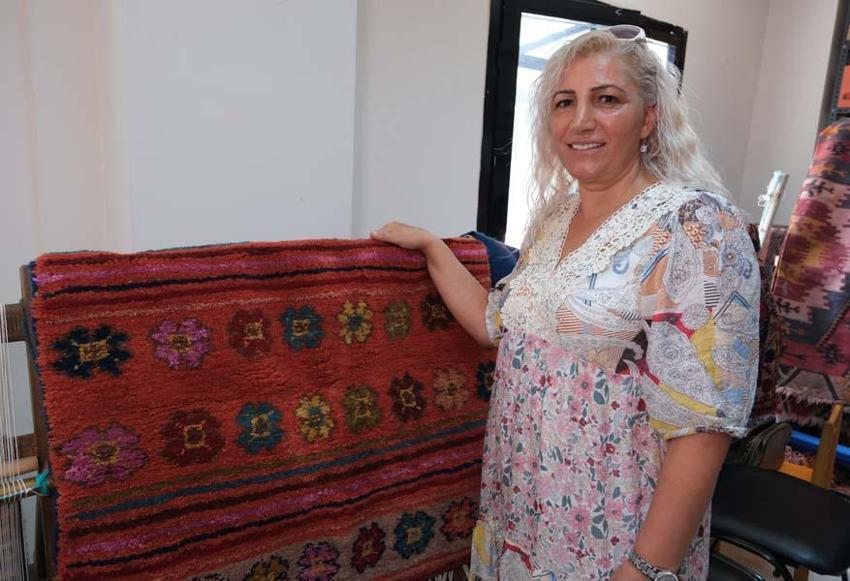 Adana'da deprem korkusu meslek sahibi yaptı