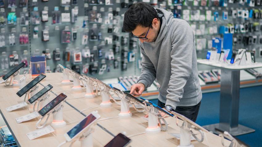 Kiralık telefon dönemi başladı! Satın almak istemeyen için alternatif oluyor